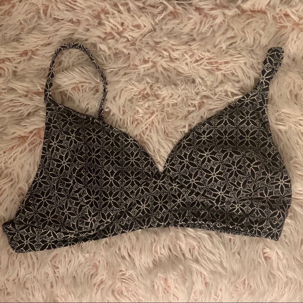 Old Navy bikini top